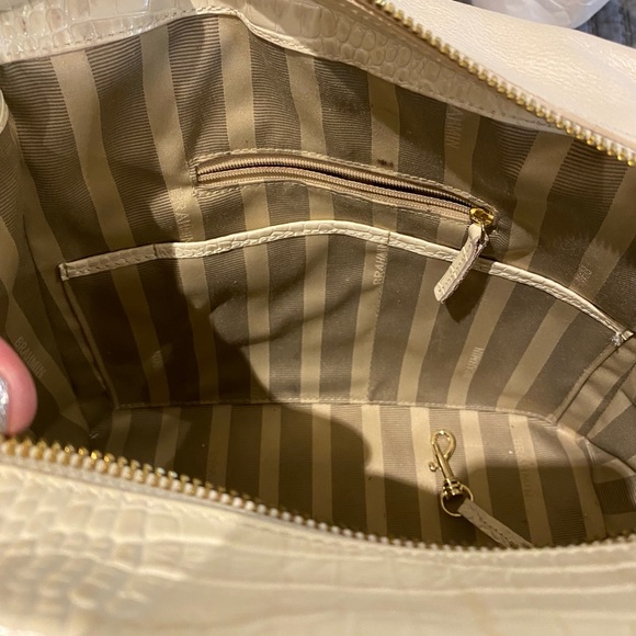 Brahmin “Priscilla Satchel” in ivory - Picture 8 of 16